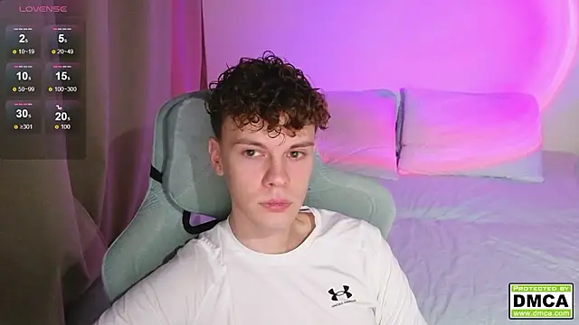 Snapshot of cute_thomas chatting on 16, 1, 2026 cute thomas online show from 16, 1, 2026