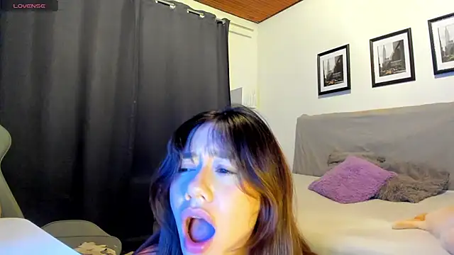 sofimendoza online show from 19, 10, 2025