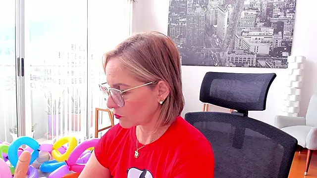Snapshot of jane_turner chatting on 10, 12, 2024 jane turner online show from 10, 12, 2024