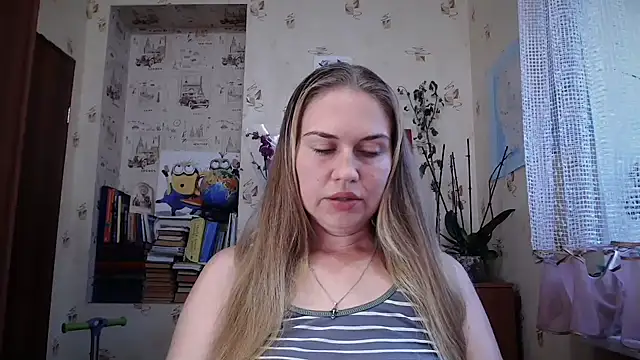 Snapshot of dream_alexa chatting on 10, 9, 2025 dream alexa online show from 10, 9, 2025