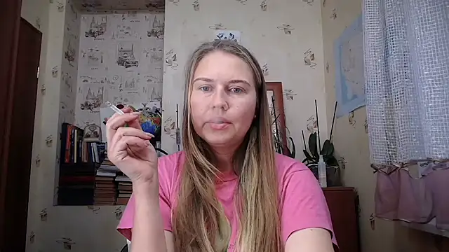 Snapshot of dream_alexa chatting on 28, 9, 2025 dream alexa online show from 28, 9, 2025