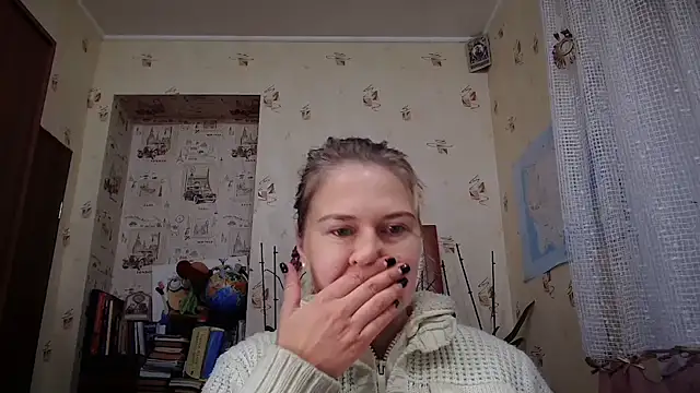 Snapshot of dream_alexa chatting on 5, 10, 2025 dream alexa online show from 5, 10, 2025