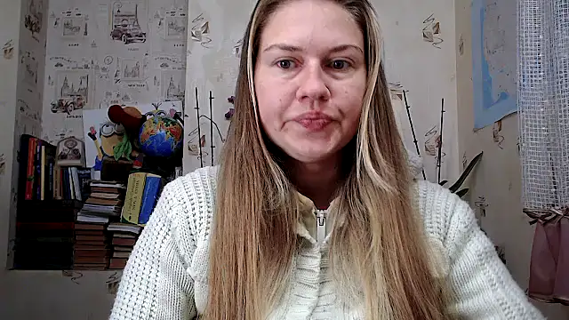 Snapshot of dream_alexa chatting on 11, 10, 2025 dream alexa online show from 11, 10, 2025