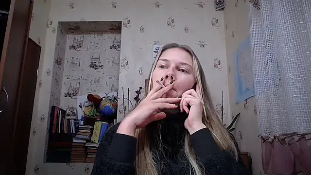 Snapshot of dream_alexa chatting on 13, 10, 2025 dream alexa online show from 13, 10, 2025