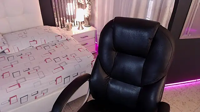 Snapshot of LiaVillalobos chatting on 9, 1, 2026 LiaVillalobos online show from 9, 1, 2026