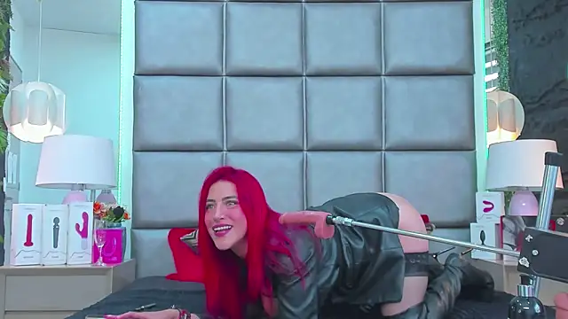 AllissaBrowm online show from 22, 9, 2025