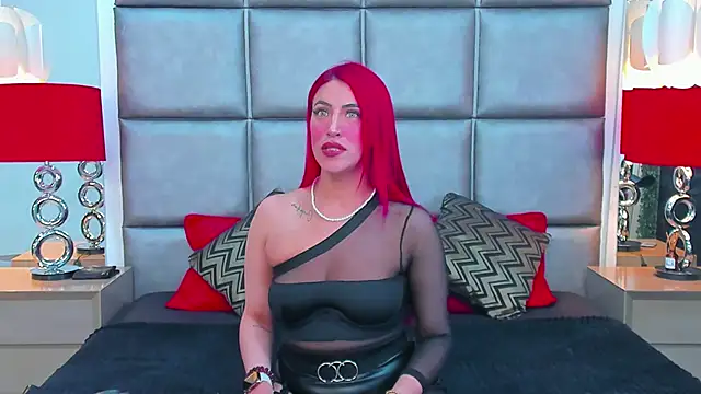 Snapshot of AllissaBrowm chatting on 13, 1, 2026 AllissaBrowm online show from 13, 1, 2026