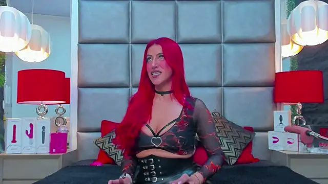 Snapshot of AllissaBrowm chatting on 17, 2, 2026 AllissaBrowm online show from 17, 2, 2026