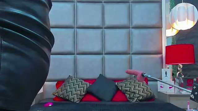 Snapshot of AllissaBrowm chatting on 9, 3, 2026 AllissaBrowm online show from 9, 3, 2026