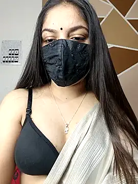 Snapshot of _desigori chatting on 8, 1, 2025 desigori online show from 8, 1, 2025