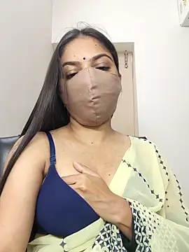 Snapshot of _desigori chatting on 3, 2, 2026 desigori online show from 3, 2, 2026