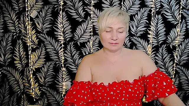Snapshot of Olivia_playful chatting on 8, 2, 2025 Olivia playful online show from 8, 2, 2025