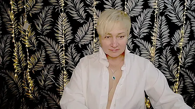 Snapshot of Olivia_playful chatting on 6, 3, 2025 Olivia playful online show from 6, 3, 2025