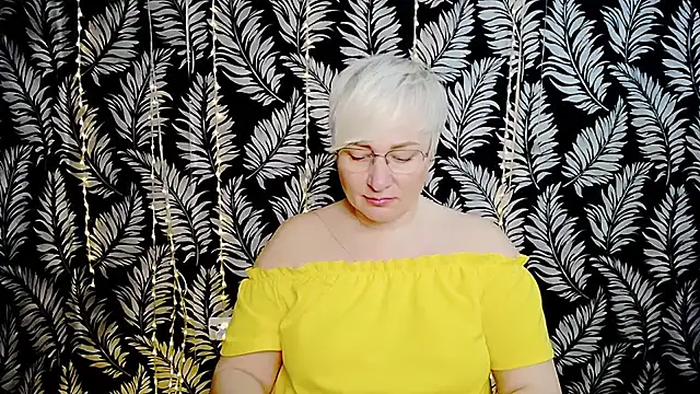 Olivia playful online show from 28, 5, 2026