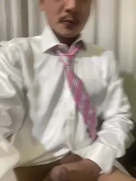 Snapshot of Satinshirt1992 chatting on 18, 2, 2026 Satinshirt1992 online show from 18, 2, 2026