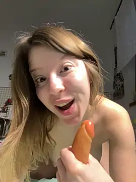 kimczii online show from 10, 4, 2026