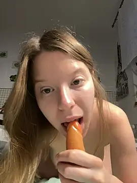Snapshot of kimczii chatting on 20, 5, 2026 kimczii online show from 20, 5, 2026