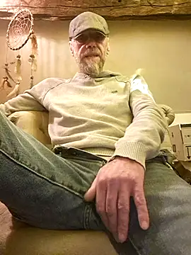 Snapshot of eddouxxx78 chatting on 23, 3, 2026 eddouxxx78 online show from 23, 3, 2026