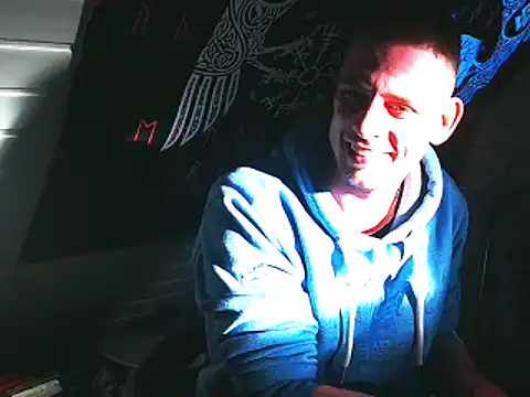 Snapshot of Youngtimer_1997 chatting on 23, 4, 2026 Youngtimer 1997 online show from 23, 4, 2026