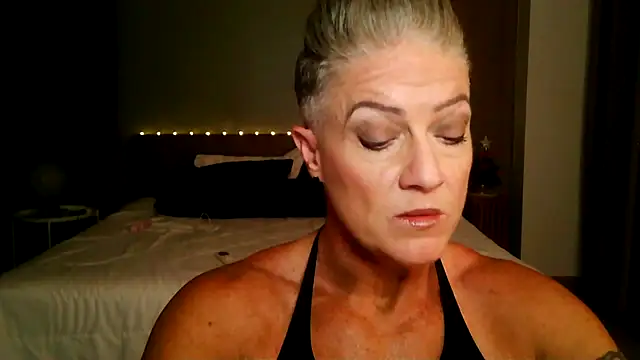 Devon2020 online show from 17, 12, 2025