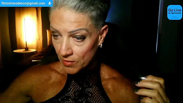 Snapshot of Devon2020 chatting on 13, 6, 2026 Devon2020 online show from 13, 6, 2026