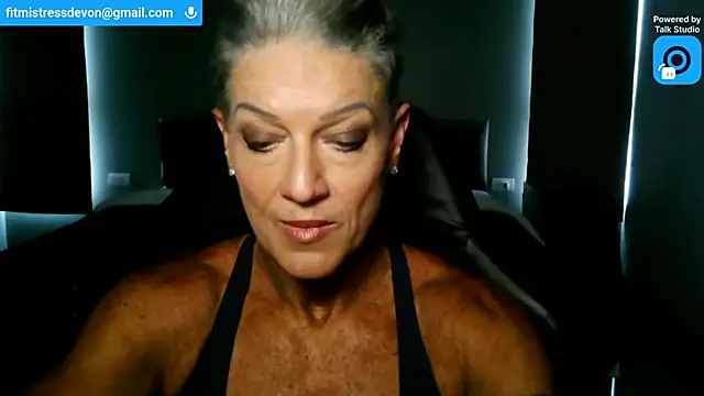 Snapshot of Devon2020 chatting on 26, 6, 2026 Devon2020 online show from 26, 6, 2026