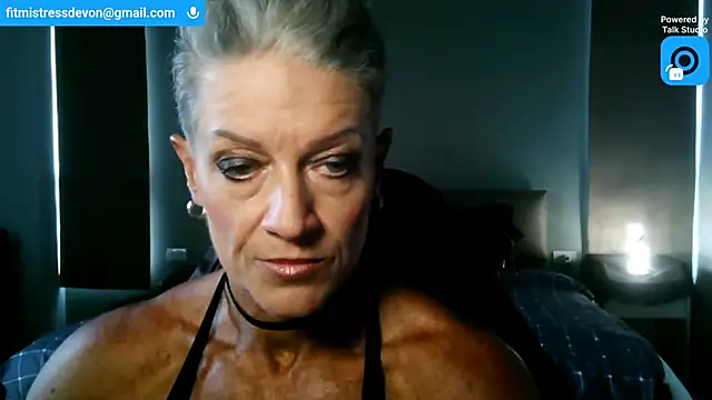 Snapshot of Devon2020 chatting on 3, 7, 2026 Devon2020 online show from 3, 7, 2026