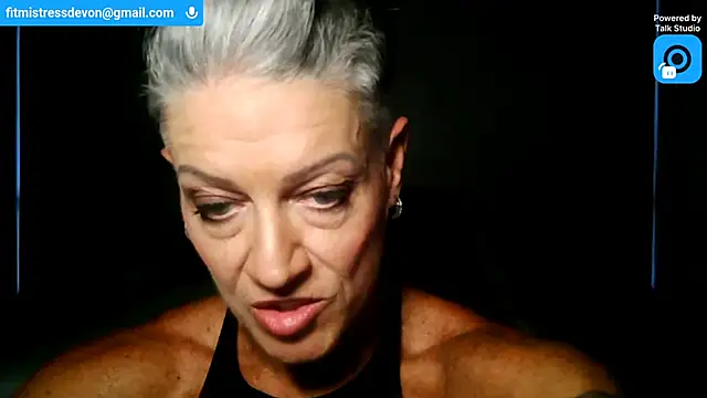 Snapshot of Devon2020 chatting on 27, 7, 2026 Devon2020 online show from 27, 7, 2026