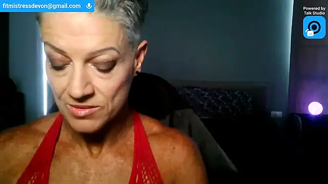 Snapshot of Devon2020 chatting on 29, 7, 2026 Devon2020 online show from 29, 7, 2026