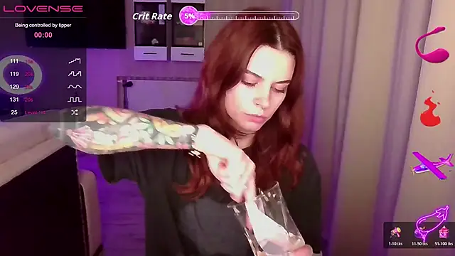 Snapshot of RinaDevil chatting on 24, 10, 2025 RinaDevil online show from 24, 10, 2025