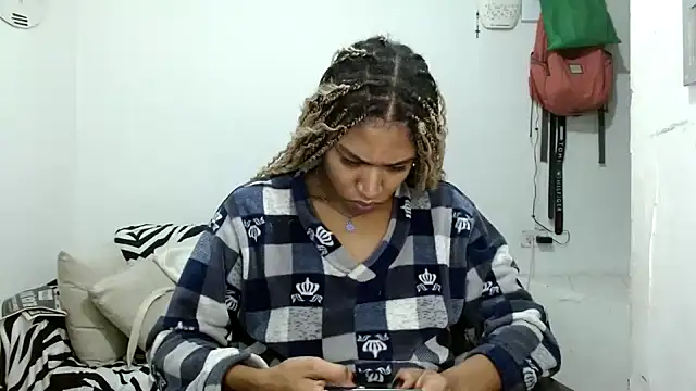 angelamarie1 online show from 7, 1, 2026