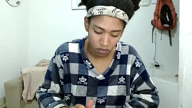 angelamarie1 online show from 27, 2, 2026