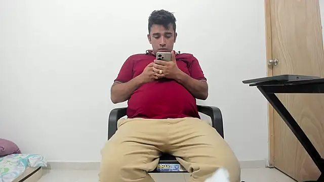 Snapshot of isearchcompany chatting on 26, 11, 2025 isearchcompany online show from 26, 11, 2025