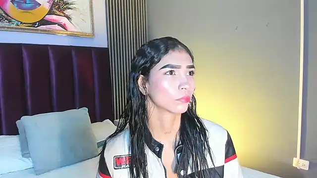 Snapshot of LauraAristizabal chatting on 20, 6, 2026 LauraAristizabal online show from 20, 6, 2026