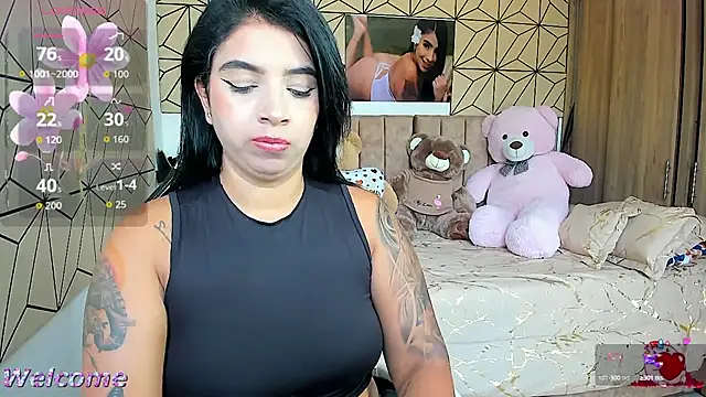 Snapshot of vane_lopez_ chatting on 15, 9, 2025 vane lopez online show from 15, 9, 2025