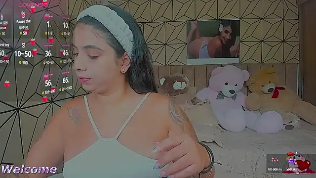 Snapshot of vane_lopez_ chatting on 14, 10, 2025 vane lopez online show from 14, 10, 2025