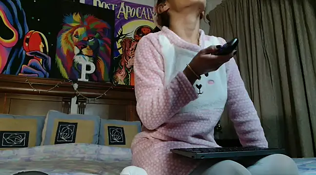 MINI Petite online show from 24, 12, 2024