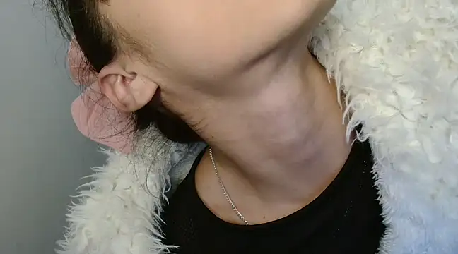 MINI Petite online show from 4, 1, 2025