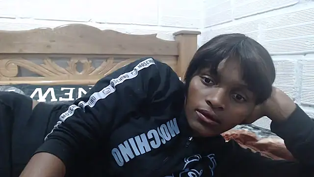 Snapshot of sexyjustin202 chatting on 20, 9, 2025 sexyjustin202 online show from 20, 9, 2025