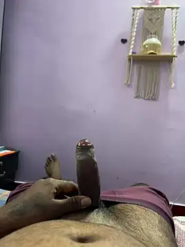 Snapshot of raguram143 chatting on 5, 1, 2025 raguram143 online show from 5, 1, 2025