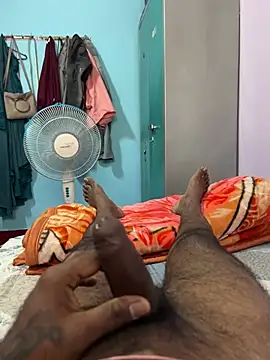 Snapshot of raguram143 chatting on 4, 2, 2025 raguram143 online show from 4, 2, 2025