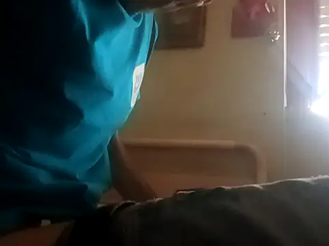 Snapshot of Nirfantasy chatting on 28, 9, 2025 Nirfantasy online show from 28, 9, 2025