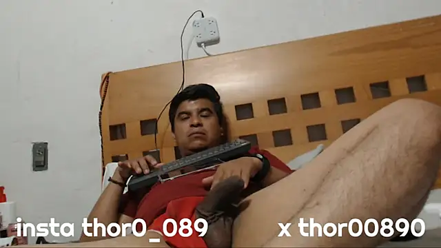Snapshot of thor000089 chatting on 28, 4, 2026 thor000089 online show from 28, 4, 2026