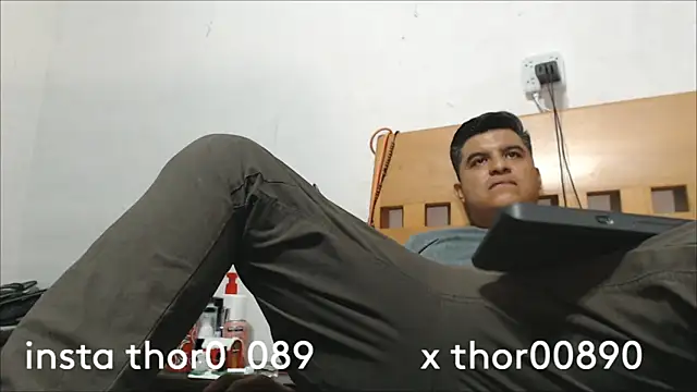 Snapshot of thor000089 chatting on 4, 5, 2026 thor000089 online show from 4, 5, 2026