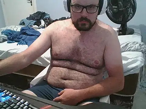 Snapshot of SuyNey chatting on 10, 4, 2026 SuyNey online show from 10, 4, 2026