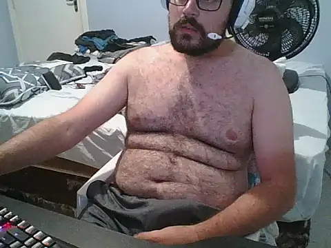 Snapshot of SuyNey chatting on 12, 4, 2026 SuyNey online show from 12, 4, 2026