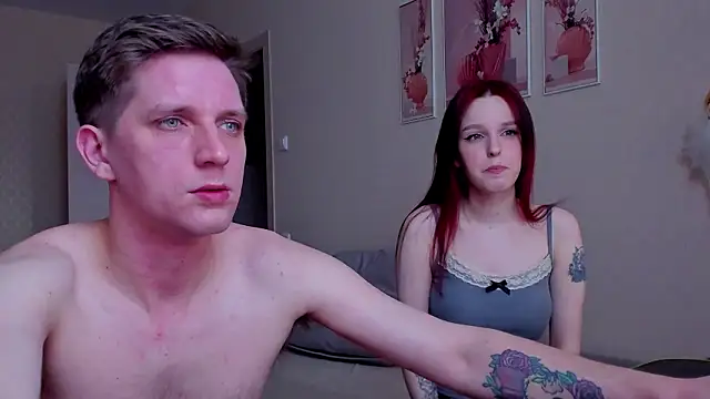 Snapshot of DavidAndSophie chatting on 23, 3, 2026 DavidAndSophie online show from 23, 3, 2026