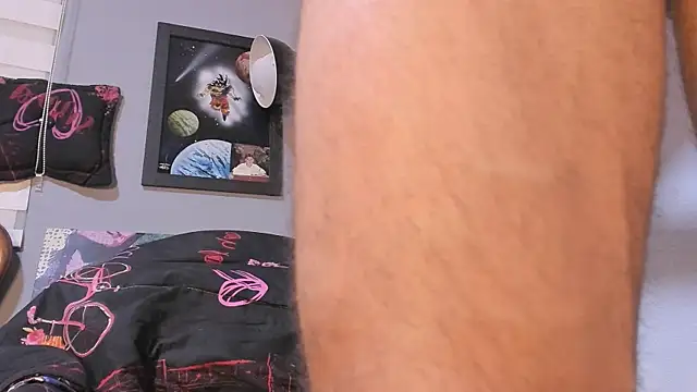 Snapshot of damn_fox chatting on 18, 12, 2024 damn fox online show from 18, 12, 2024