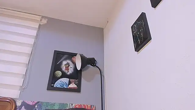 Snapshot of damn_fox chatting on 22, 3, 2025 damn fox online show from 22, 3, 2025