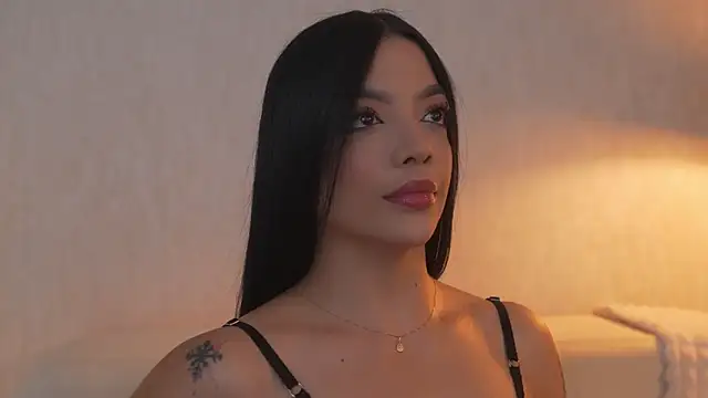 Snapshot of sarah_hiill chatting on 28, 2, 2026 sarah hiill online show from 28, 2, 2026